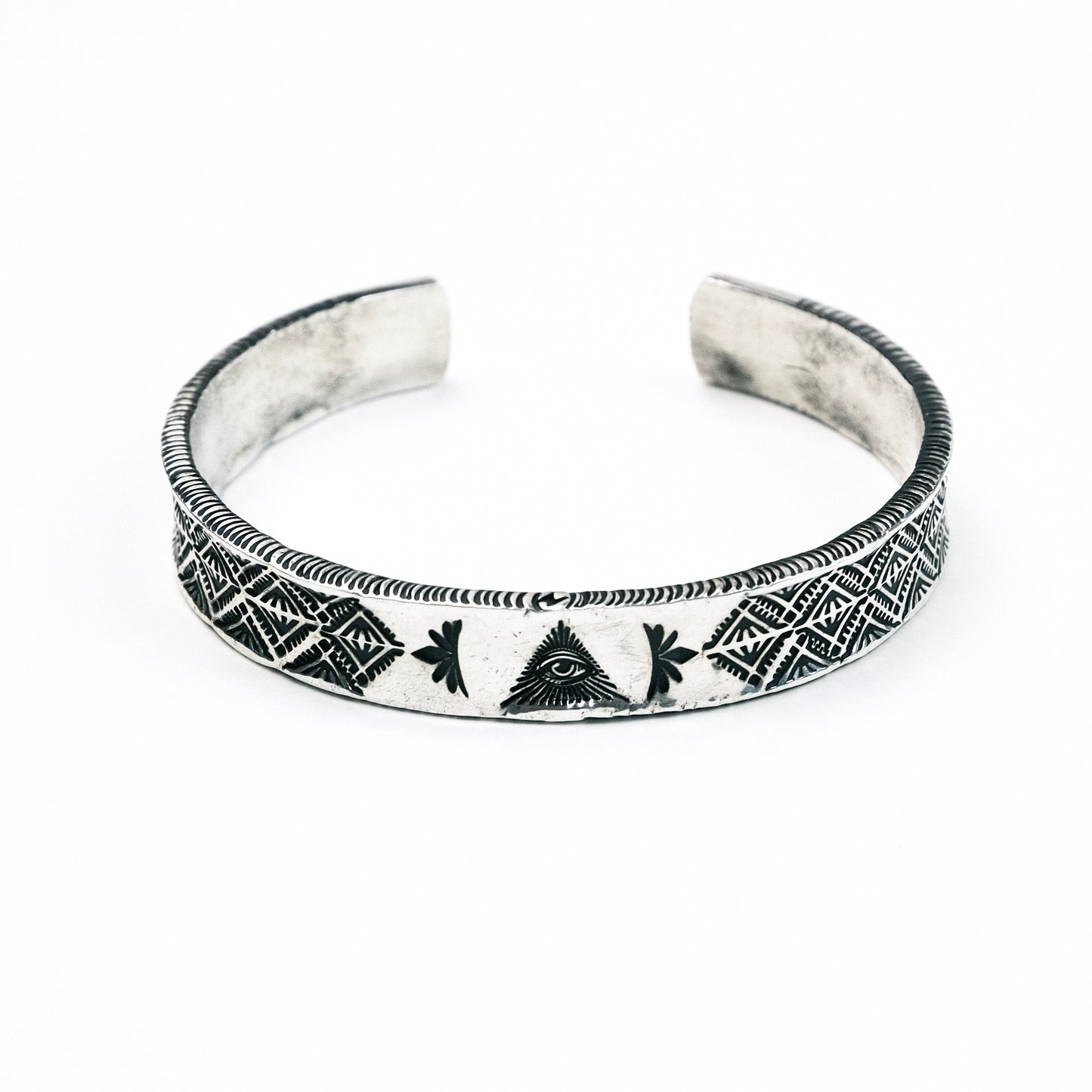 Hand-Engraved Eye & Lattice