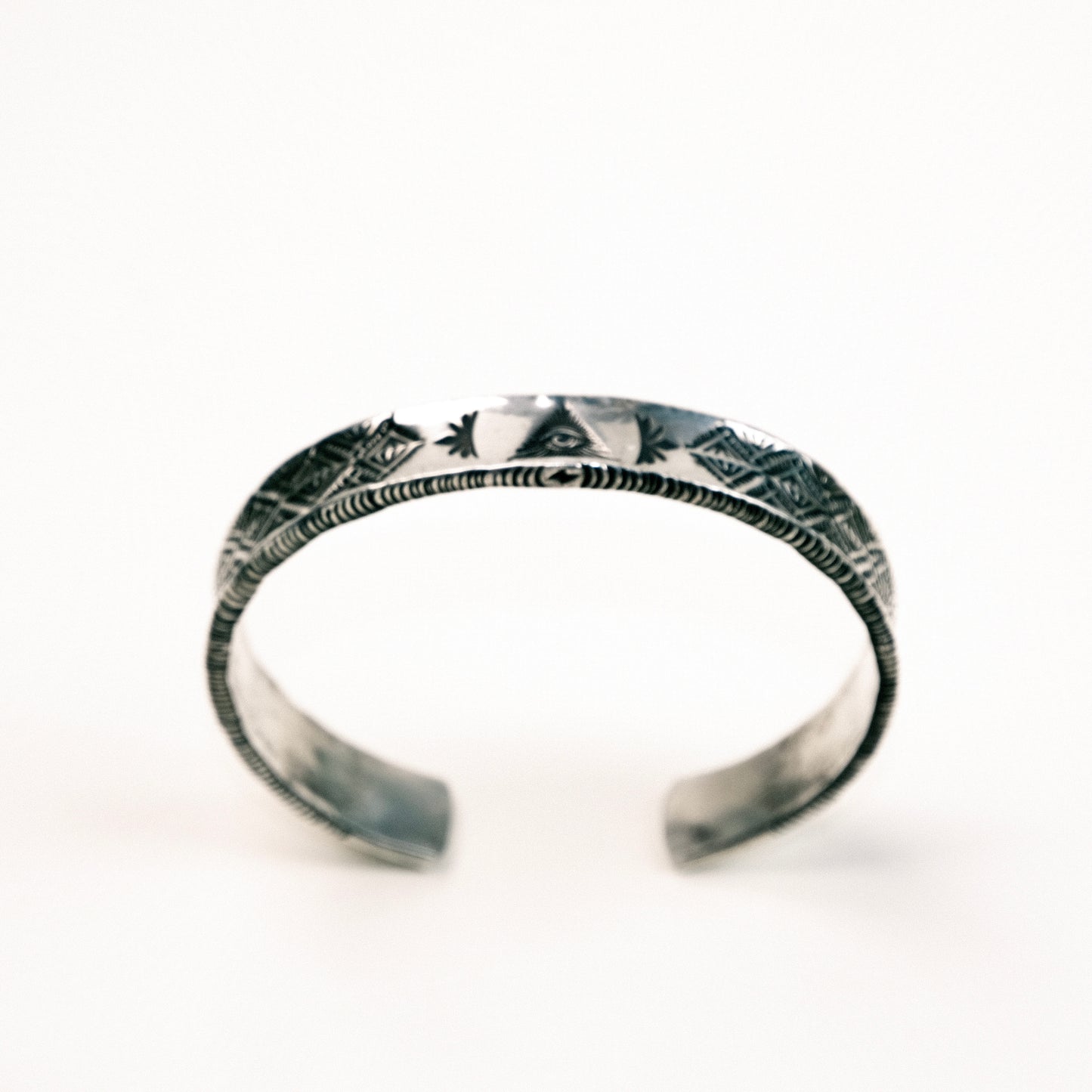 Hand-Engraved Eye & Lattice